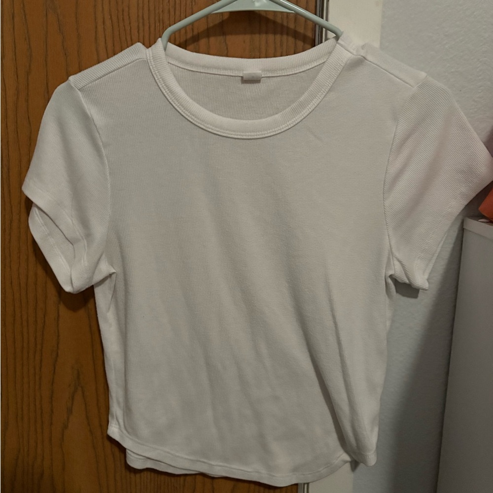 Elegant White Short Sleeve Women's Tee